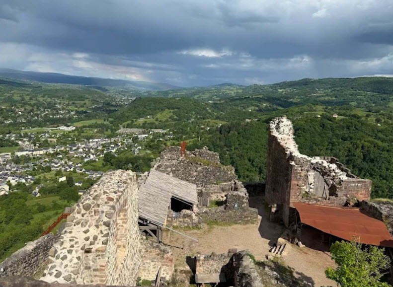 Château de Calmont d'Olt, France